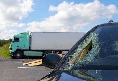 b2ap3_thumbnail_truck-accident_20210419-201725_1.jpg